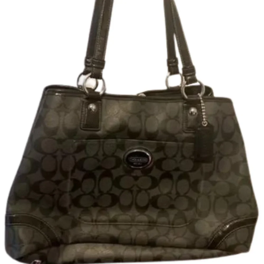 Coach Heritage Payton Signature Black Tote Bag
